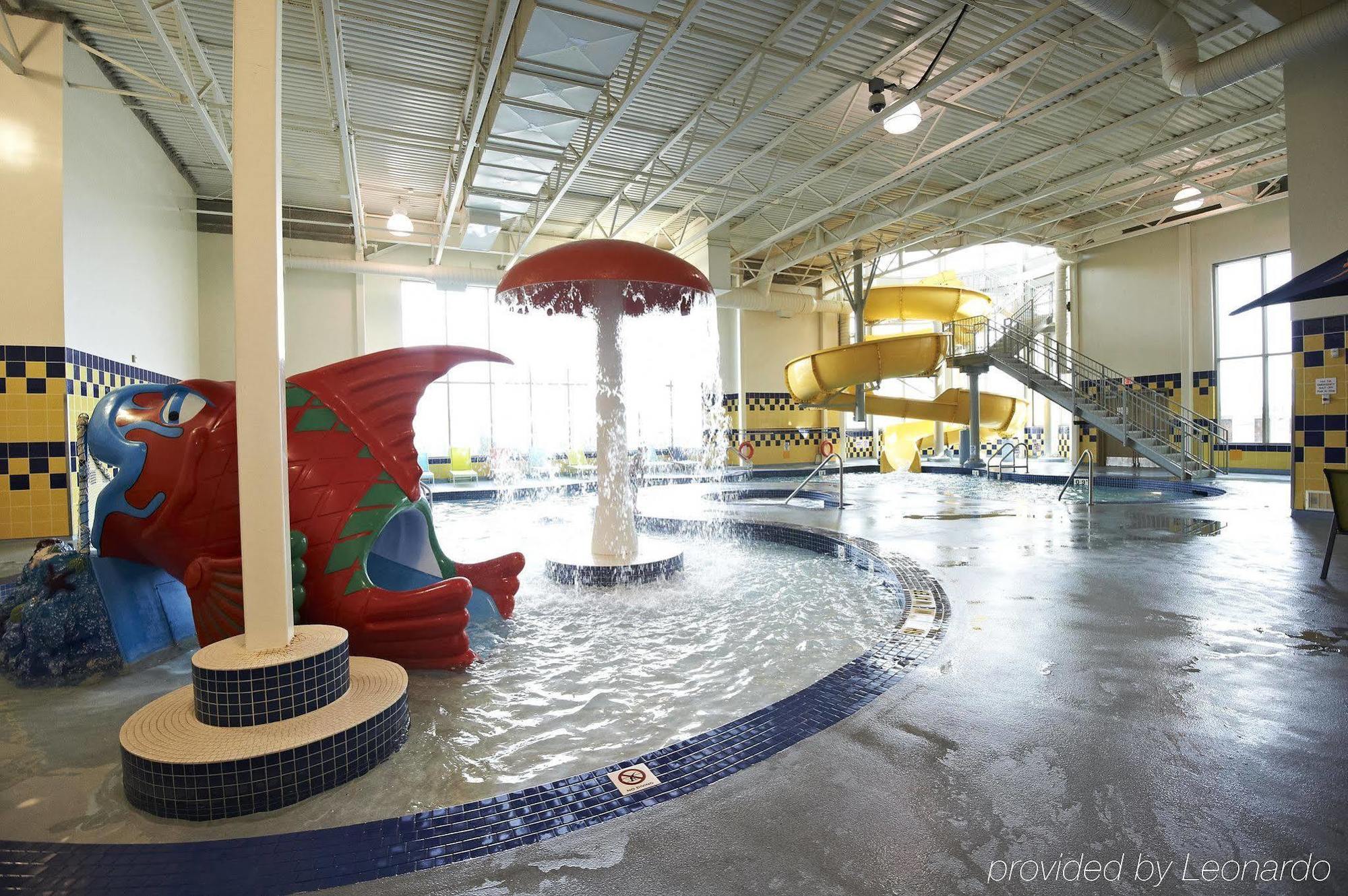Deerfoot Inn And Casino YYC Exteriér fotografie