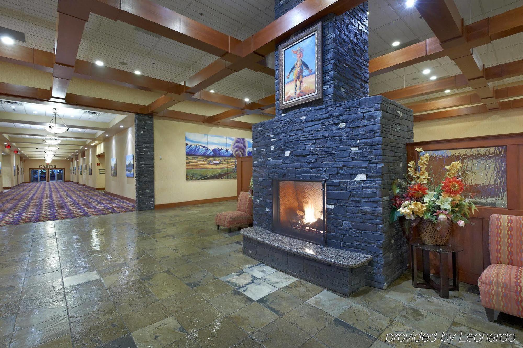 Deerfoot Inn And Casino YYC Exteriér fotografie