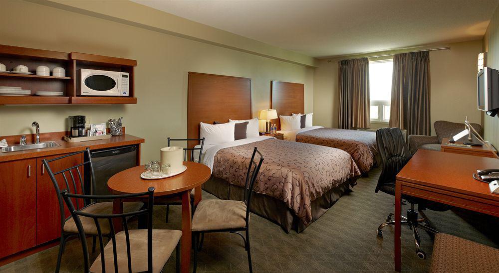 Deerfoot Inn And Casino YYC Exteriér fotografie
